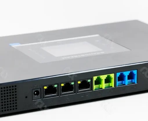 مرکز تلفن یا IP-PBX گرند استریم مدل UCM6302